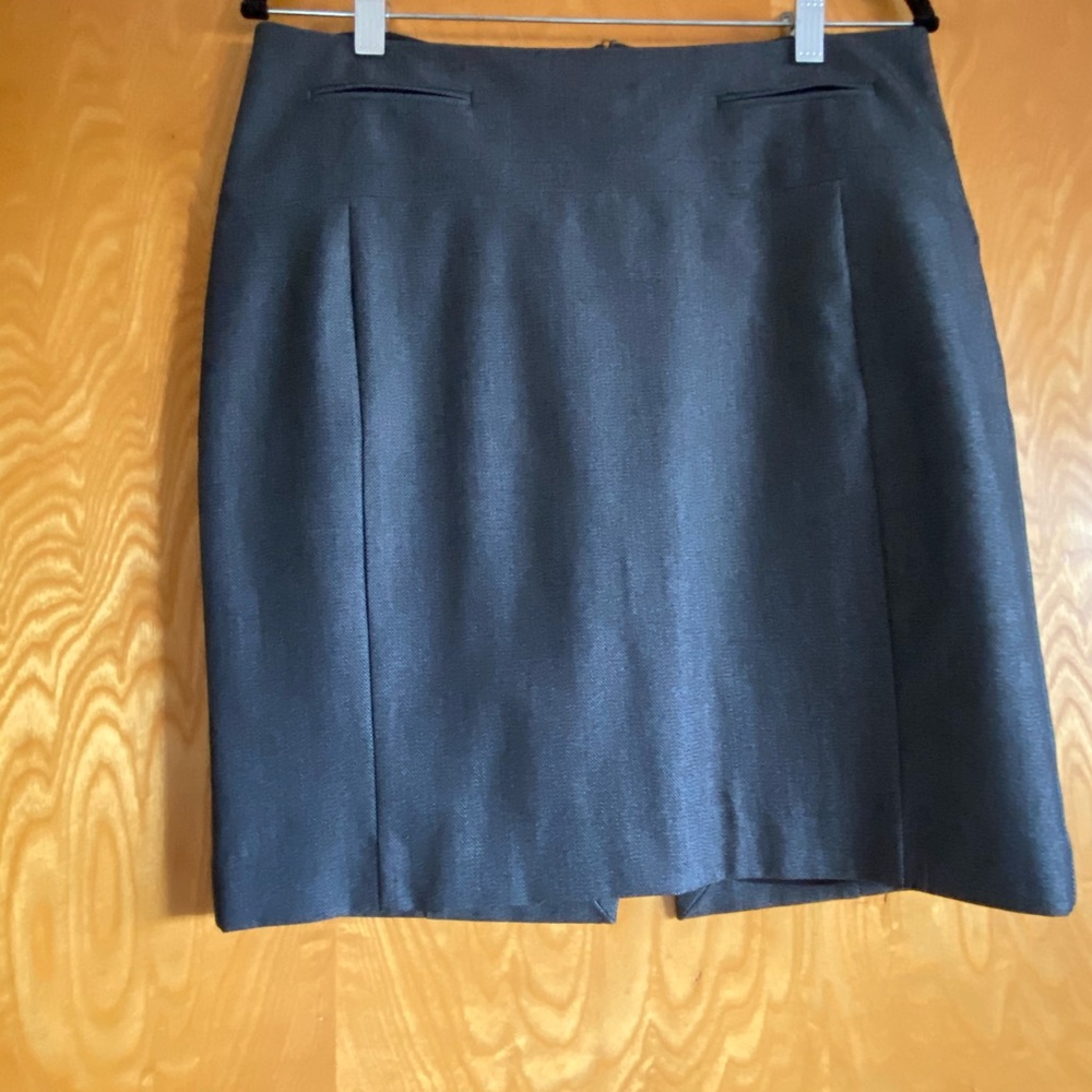 Suit skirt